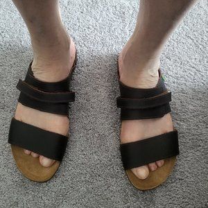 Women's leather sandals